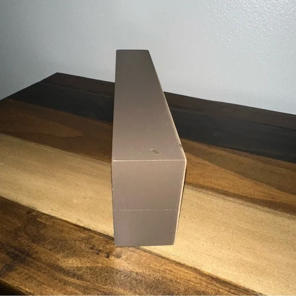 LIMITED TIME $5 ITEM!! Rustic Welcome Friends Sign in Orange and Brown - Picture 2 of 3